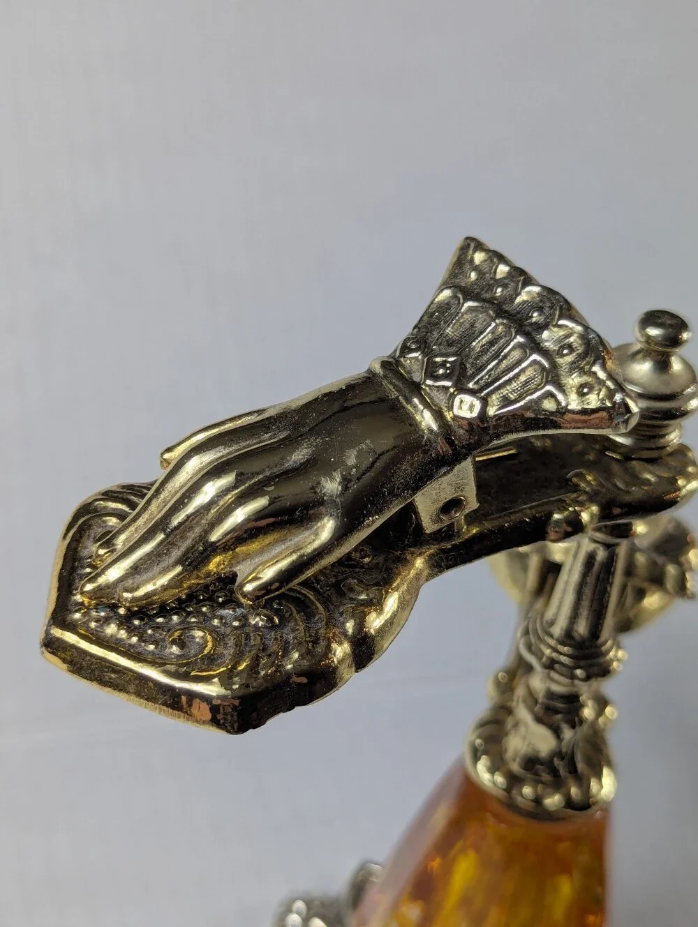 Vintage Hollywood Regency “Handy Andy” Vanity Clip Stand